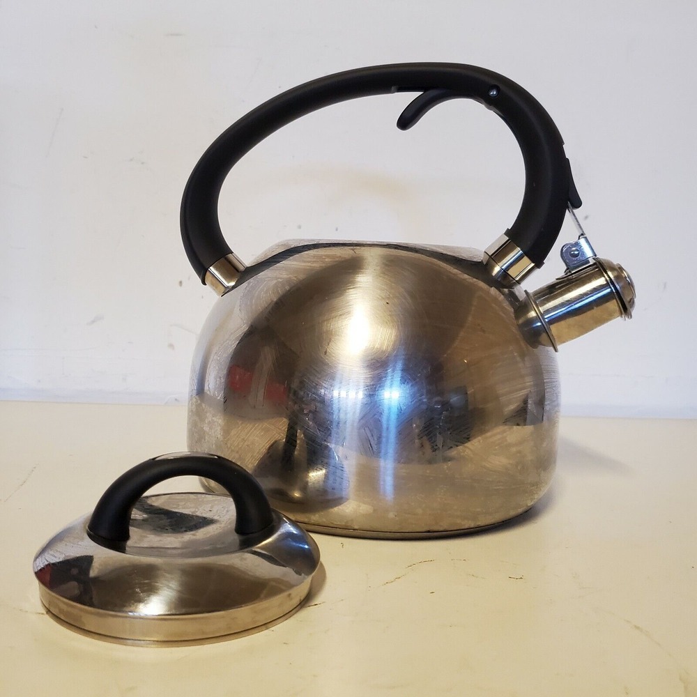 IL Mulino Whistling Tea Pot Kettle Stainless Steel New York 2‎ Qt